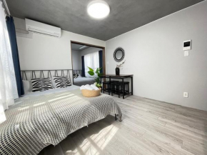 Comma House Otsuka 202